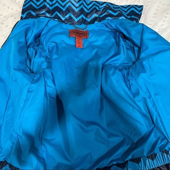 MISSONI for Target Blue Zig Zag Puffer Jacket Medium - Picture 7 of 7